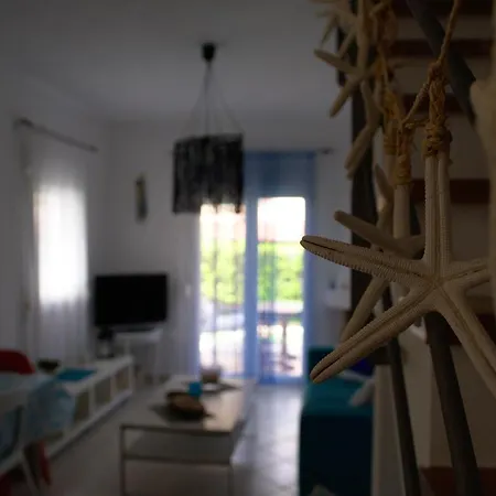 Apartament Oikismos Neakitos Apt 4 *