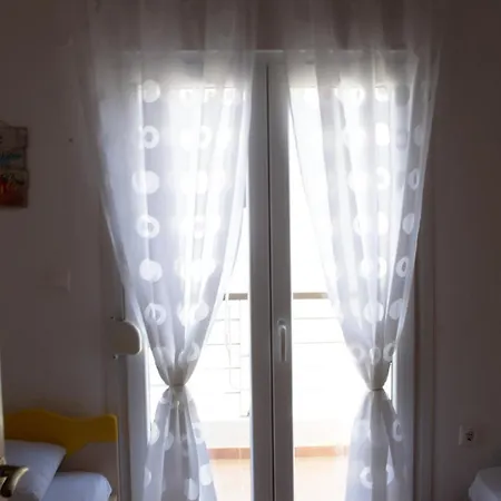 Oikismos Neakitos Apt 4 Никити